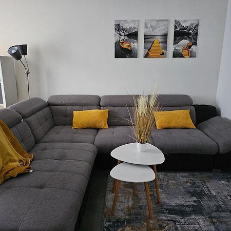 Warburg, Fewo "Sweet Home" 2,5 Zi- Eg-Separater Eingang - Parkplatz - Terasse- Komfortabel,Renoviert Luaran gambar
